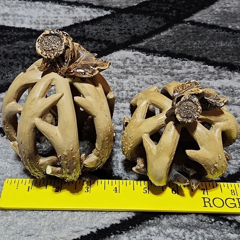 DEER ANTLERS PUMPKIN SHAPED RESIN RUSTIC FALL DECOR SET-OF-2